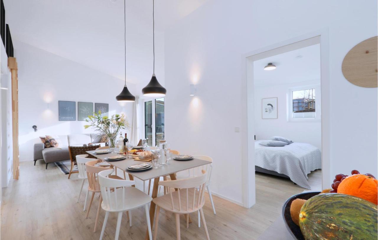 Stunning Home In Lembruch-Duemmer See With Wifi ภายนอก รูปภาพ